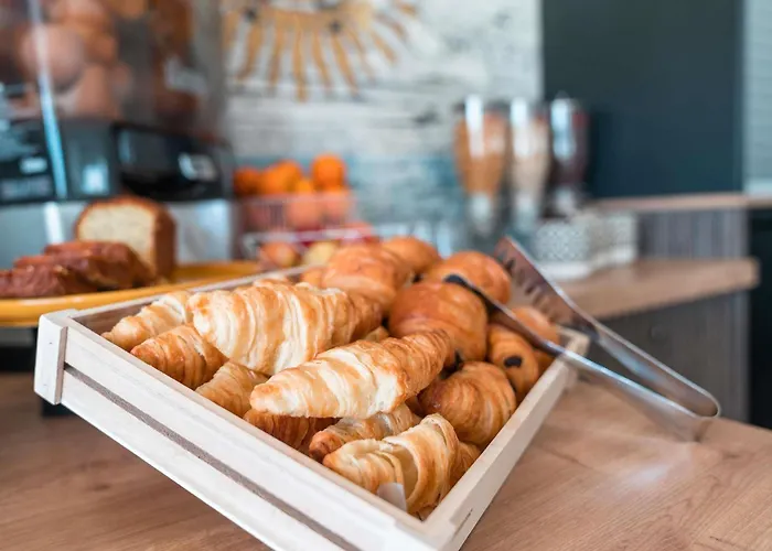 Ibis Styles Hyeres Rooftop & Spa