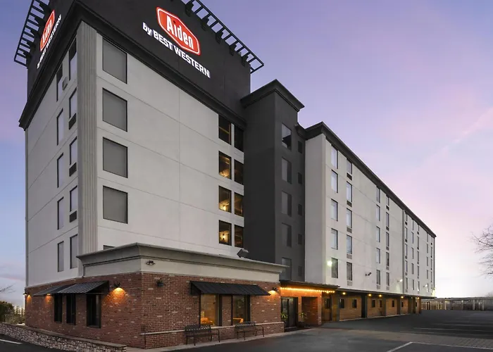 Aiden By Best Western Newark Airport