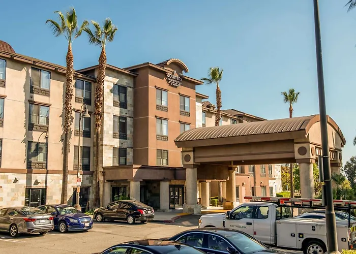 Country Inn & Suites By Radisson, Ontario At Ontario Mills, Ca