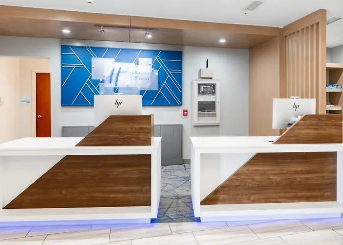 Holiday Inn Express Hotel & Suites Anderson By Ihg