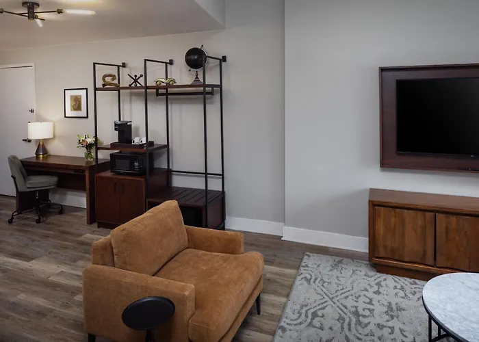 Watt Hotel Tapestry Collection By Hilton Rahway