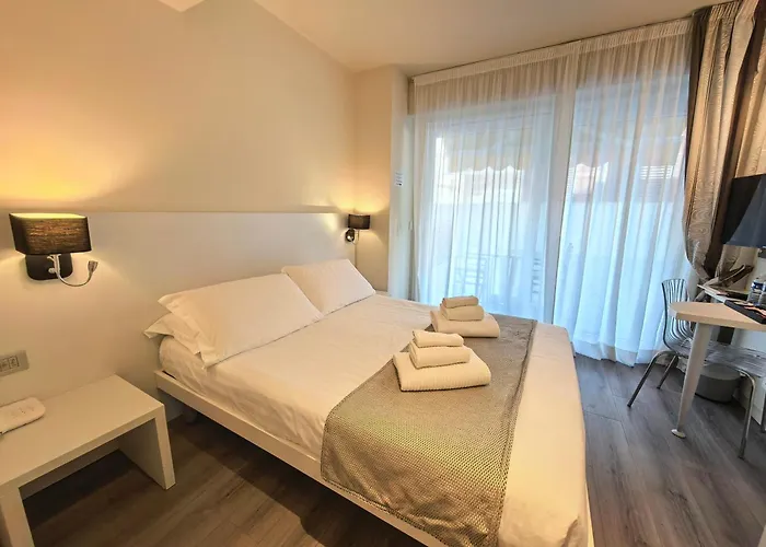 La Dolce Vita Hotel