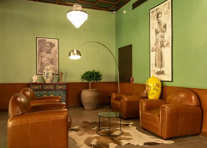 Lao Poet Hotel