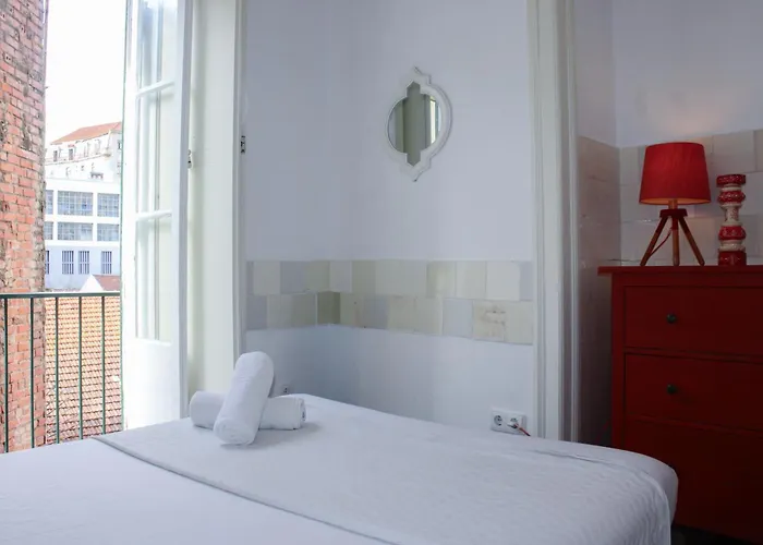 The Color Hostel Lissabon