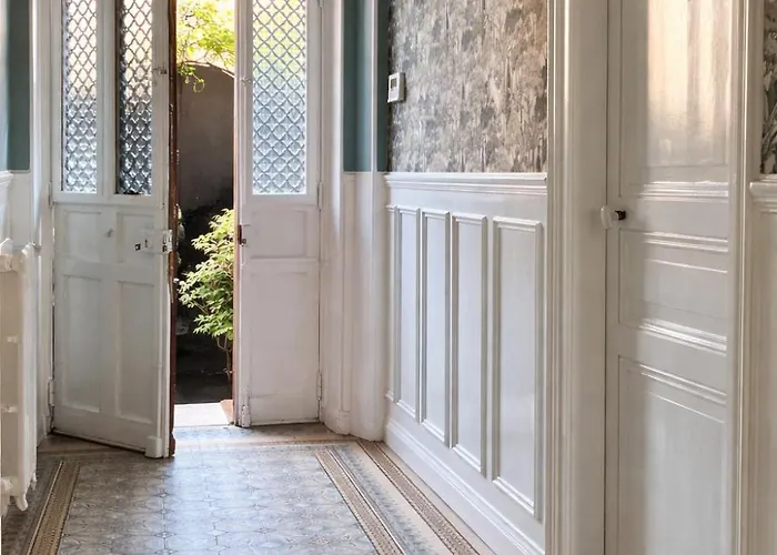 Maison d'Hôtes Joussaume Latour Château-Thierry