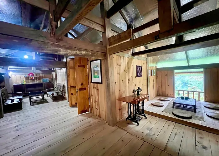 Nam Ly Retreat