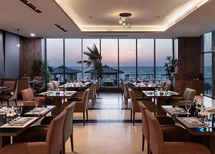 Waves Hotel