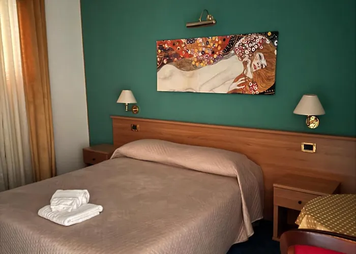 Hotel Rey'S