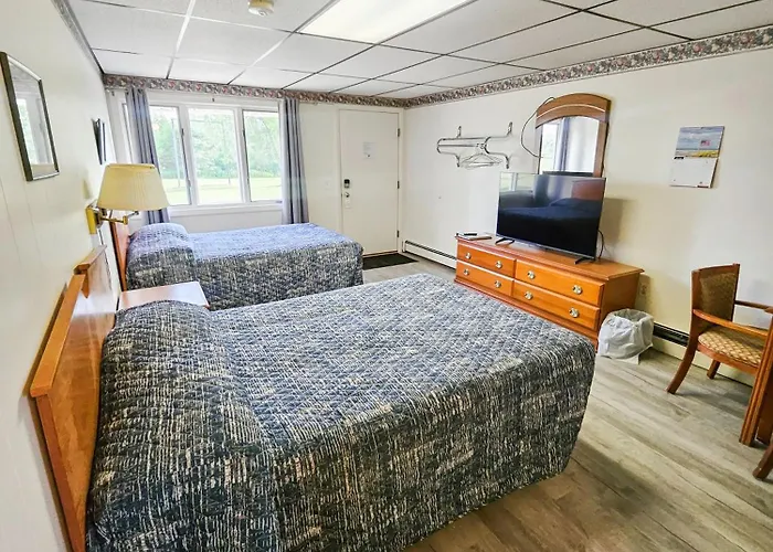 Katahdin Valley Motel