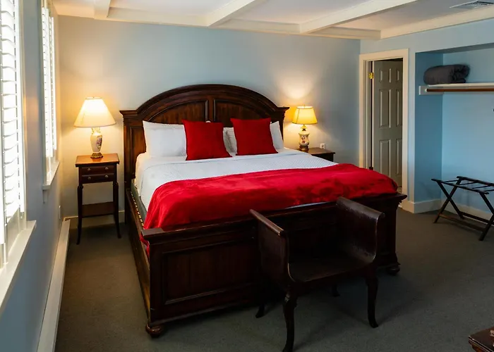 The Historic General Stanton Inn