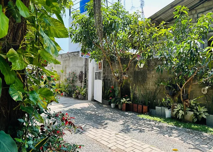Jaya Villa - Near Airport