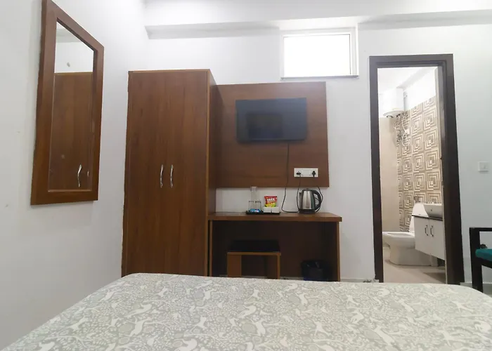 Hotel Parth Inn