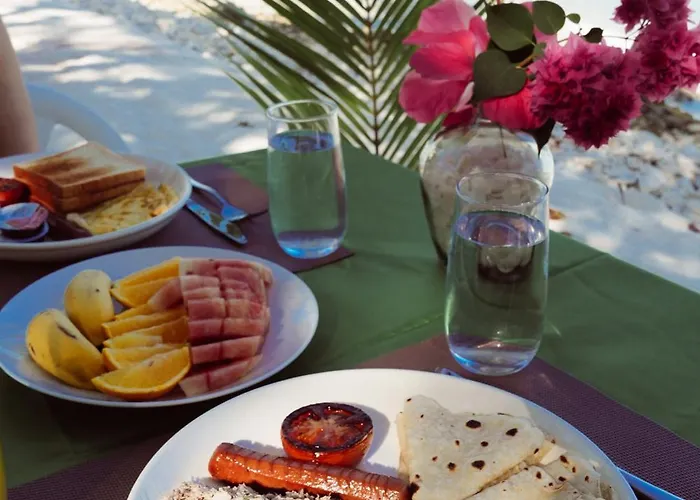 Sun Beach Dhigurah