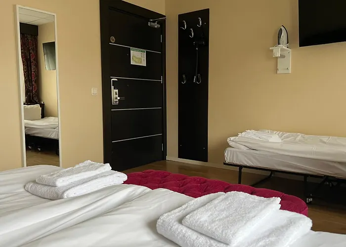 Injoy Park Hotel Solna