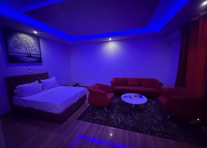 Fitini Appart Residence Bamako Appartement Modernes Avec Wi-Fi Ascenseur Et Energie Solaire Au Coeur De Bamako