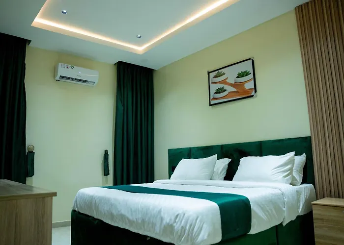 Nirvana City Hotel