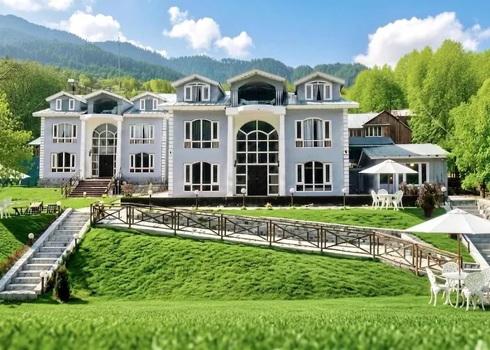 Forest Hill Resorts