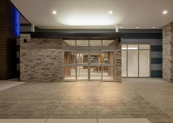 Fairfield By Marriott Inn & Suites Emporia