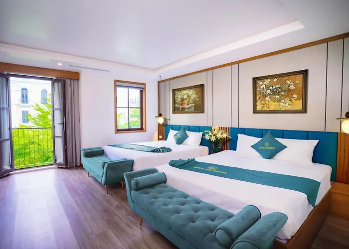 Crysstall Halong Boutique Hotel