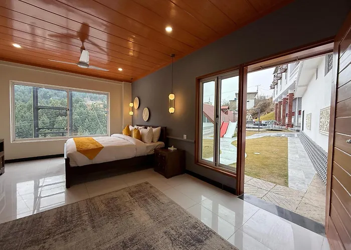 Grand Montis Hotel
