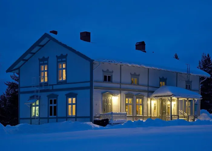 Lantlivlodge I Oesterjoern -Herrgard