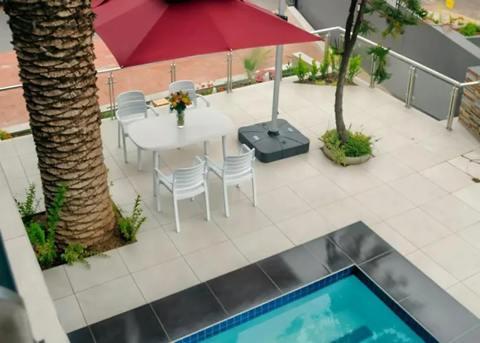 Elegance Boutique Hotel