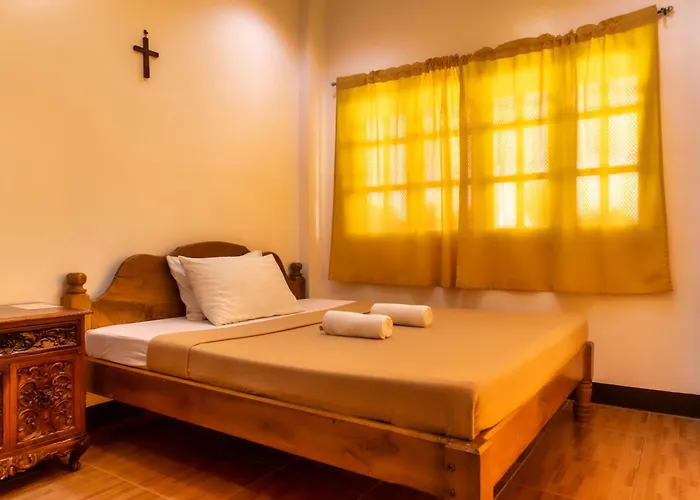 Anda De Boracay White Sand Resort