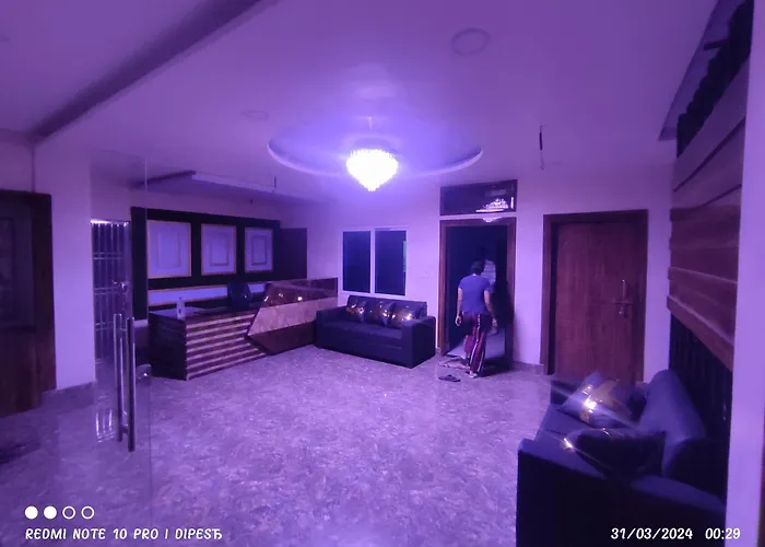 Hotel Biswal Inn