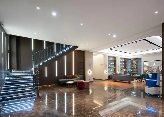Madison Hotel Jinan West Railway Station