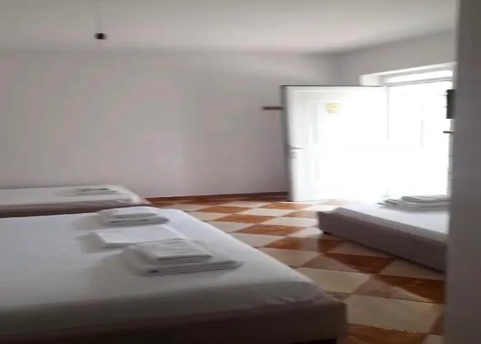 Ylli i Detit Rooms