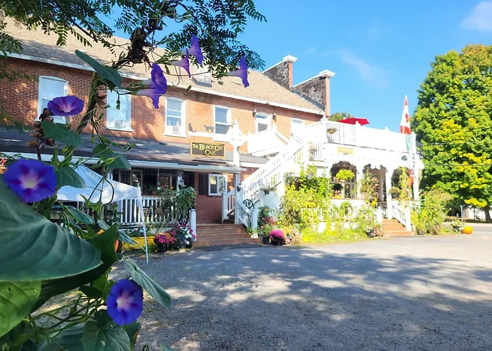 The Tamworth Hotel, Tamworth ,Ontario, Canada