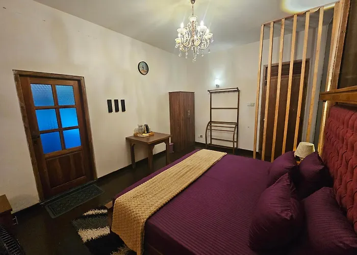 Bloomy Villa
