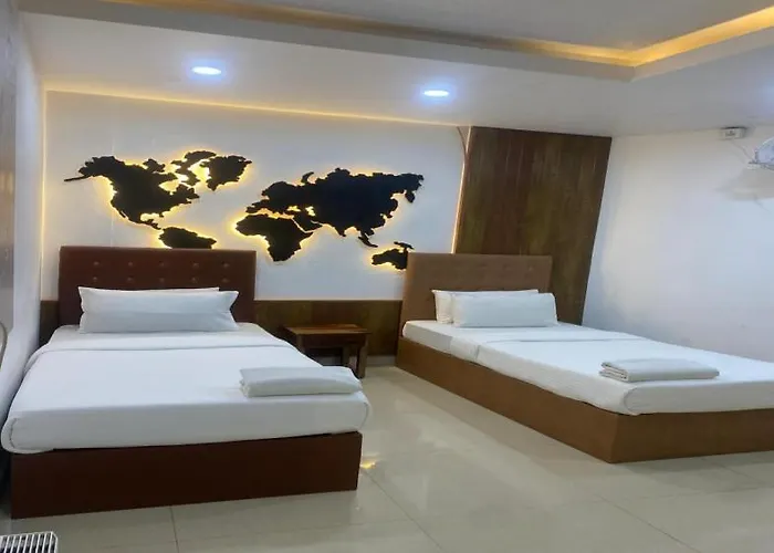 Hotel Platinum