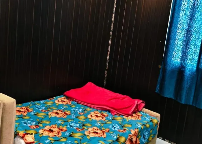 Amigos Rooms