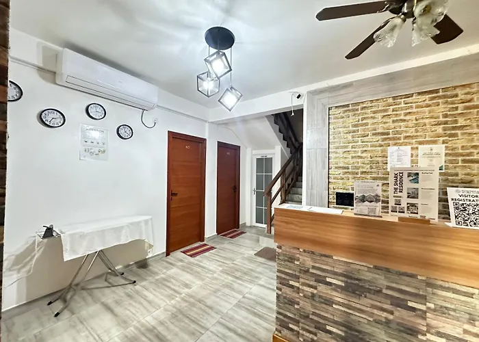 Cozy Roots Fuvahmulah