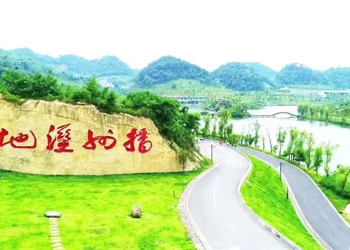 Zunyi Lihui Hot Spring Hotel