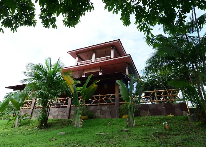 Angatu Amazon Jungle Lodge