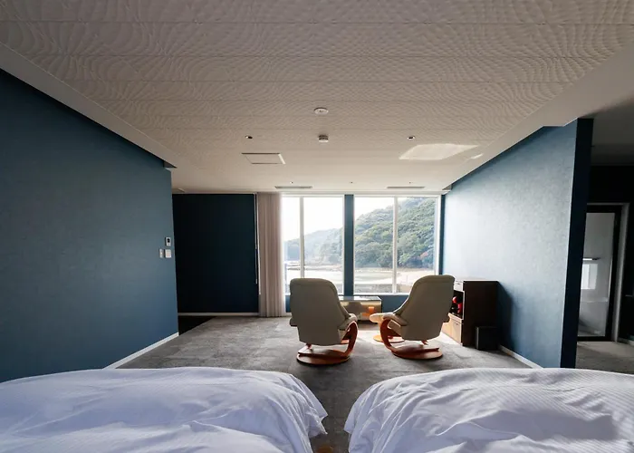 Hotel 87R