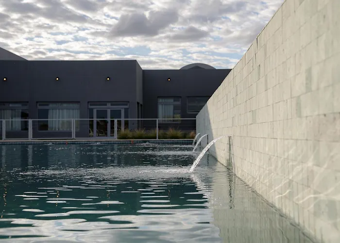 Howard Johnson Hotel, Spa & Convention Center Bahia Blanca
