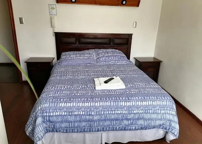 Hotel Bello, Andres Bello 1166