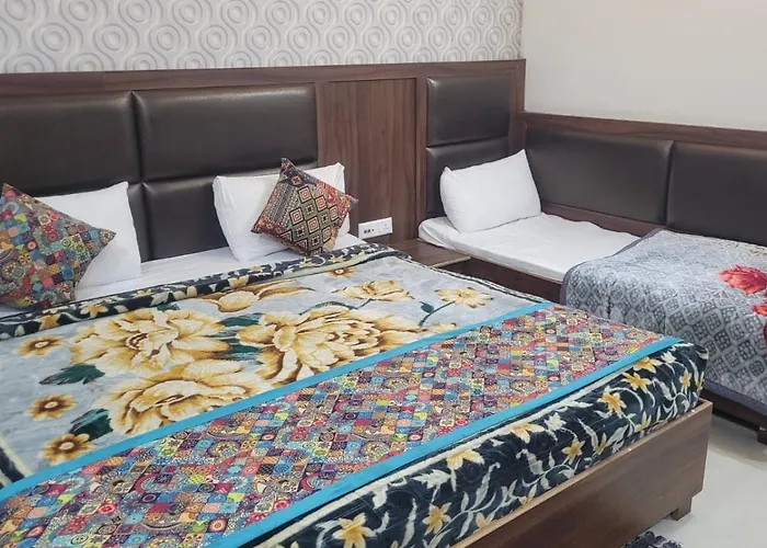 Hotel Akash Inn
