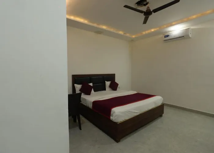 Hotel Akash Inn