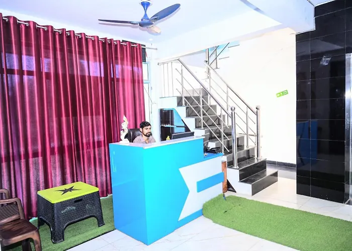 Hotel Ayodhya