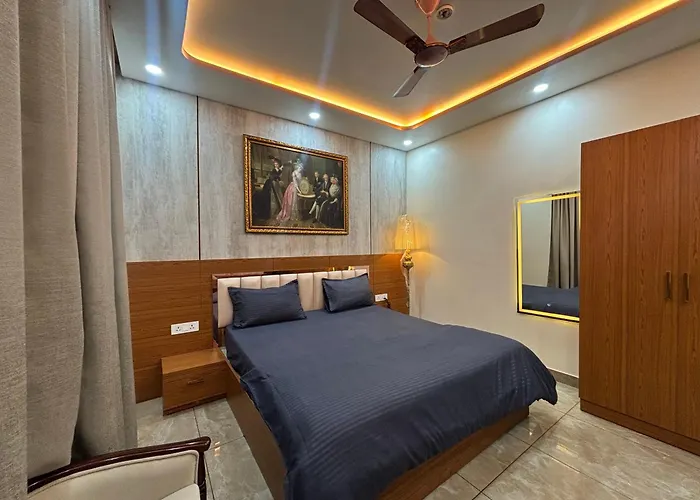 Raj Resort