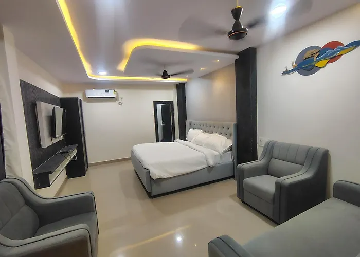 Hotel Moksha Grand