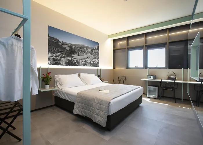 Cubik Inn Design Rooms