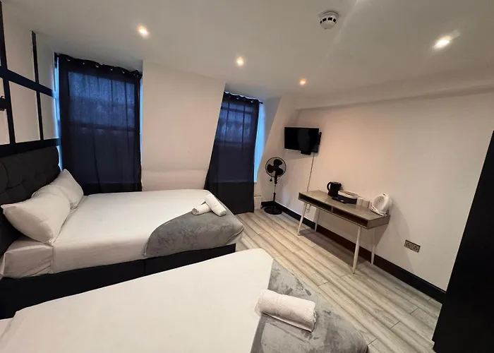 Amsterdam Hotel London