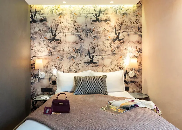 Hôbou - ex Hotel Acanthe Boulogne-Billancourt