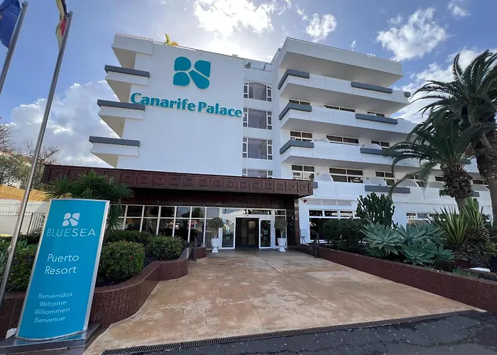 Complejo Blue Sea Puerto Resort compuesto por Hotel Canarife y Bonanza Palace