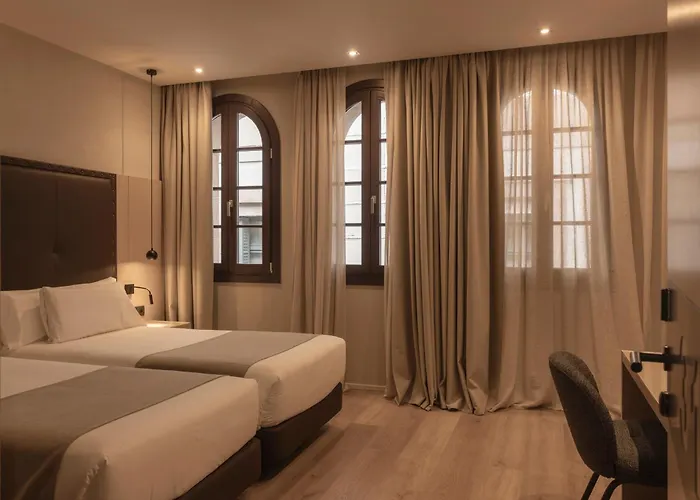 Gran Hotel Barcino Barcelona
